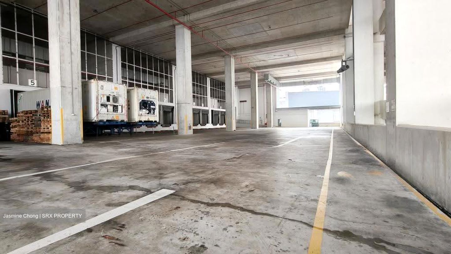 Jalan Besut (D22), Warehouse #639004881